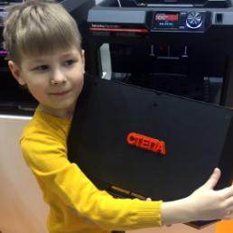 MAKERBOT REPLICATOR+ признан лучшим 3D принтером для школ.